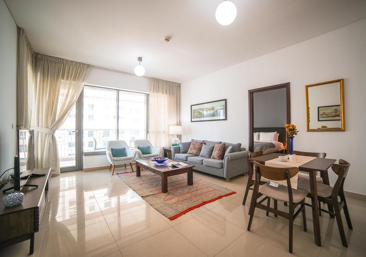 Nasma Luxury Stays - Fancy Apartment With Balcony Near Burj Khalifa Dubai Buitenkant foto