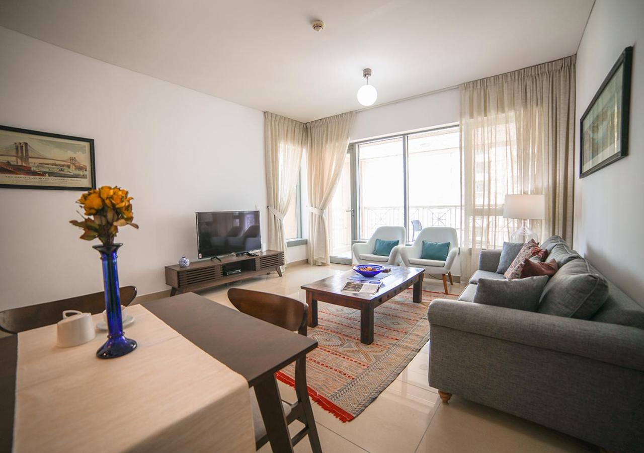 Nasma Luxury Stays - Fancy Apartment With Balcony Near Burj Khalifa Dubai Buitenkant foto