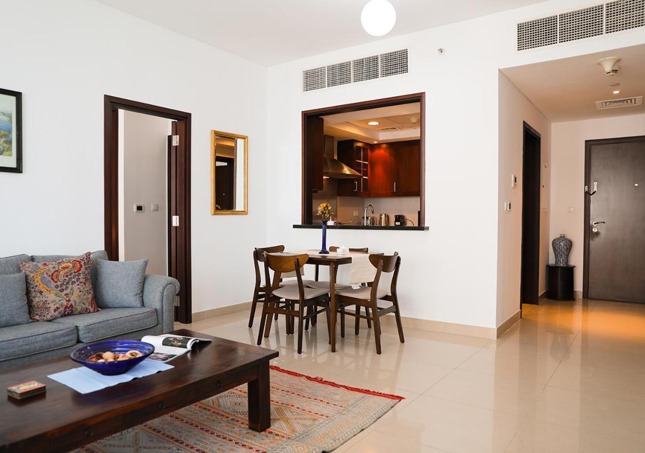 Nasma Luxury Stays - Fancy Apartment With Balcony Near Burj Khalifa Dubai Buitenkant foto