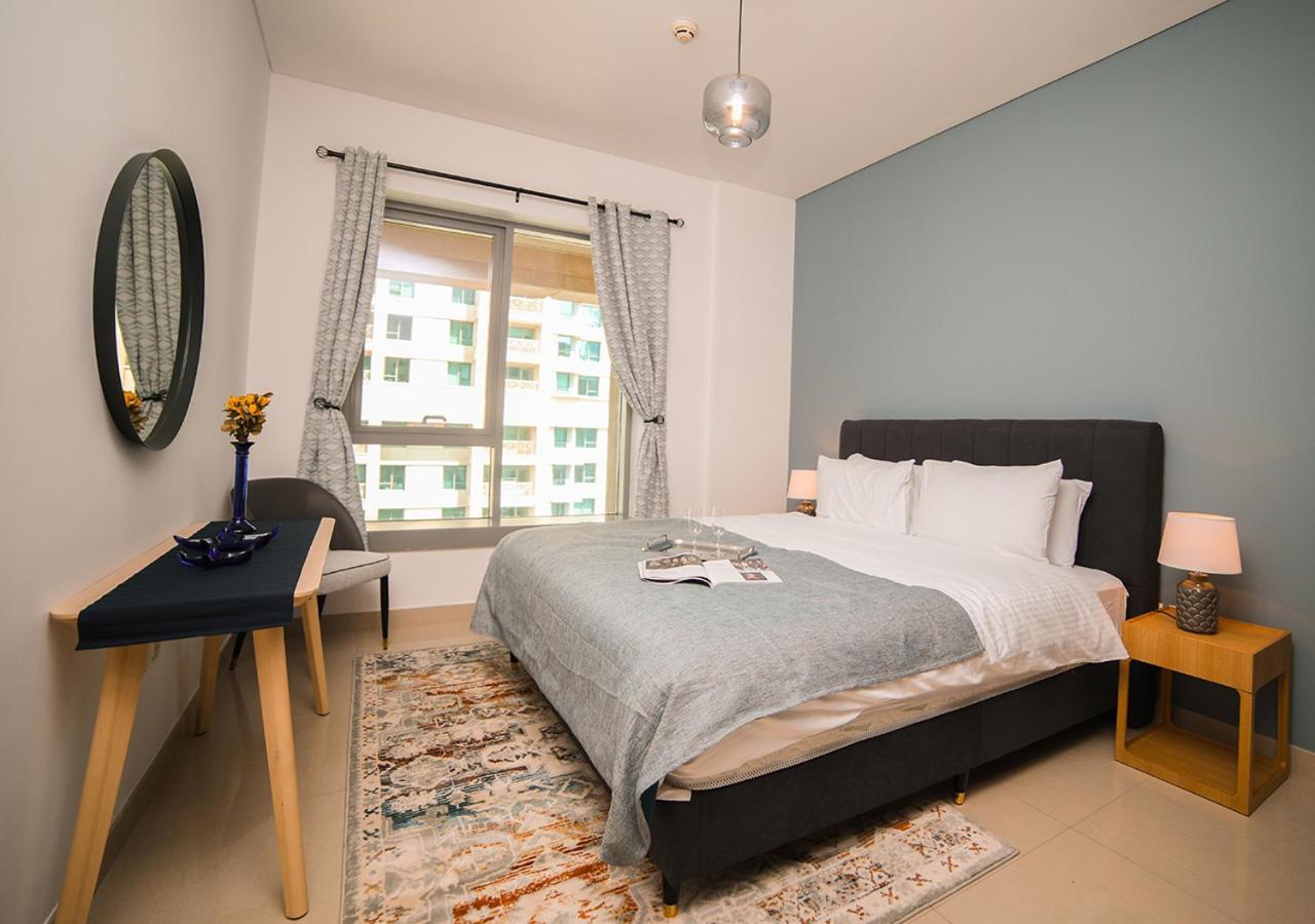 Nasma Luxury Stays - Fancy Apartment With Balcony Near Burj Khalifa Dubai Buitenkant foto