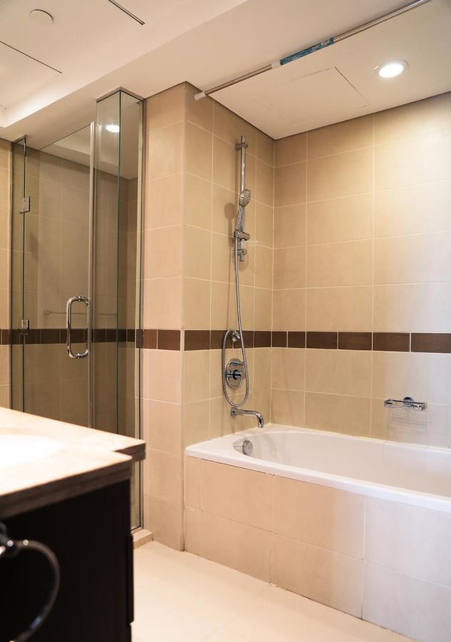 Nasma Luxury Stays - Fancy Apartment With Balcony Near Burj Khalifa Dubai Buitenkant foto