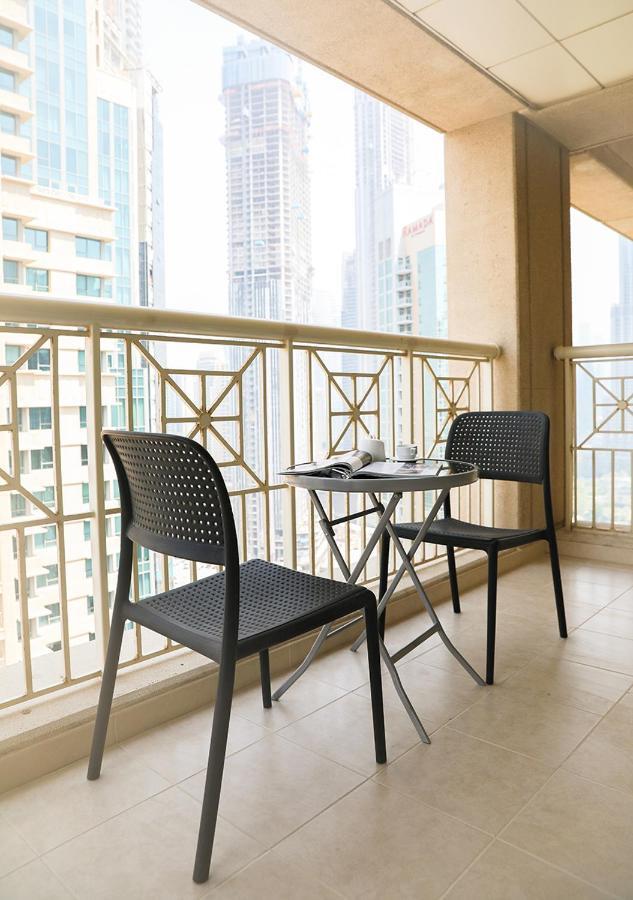 Nasma Luxury Stays - Fancy Apartment With Balcony Near Burj Khalifa Dubai Buitenkant foto